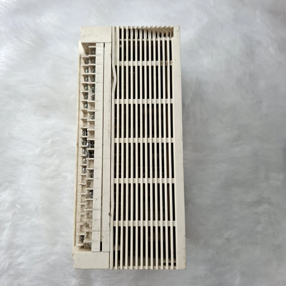 Schneider Electric Modicon TM218LDA40DRPHN Logic Controller 24VDC